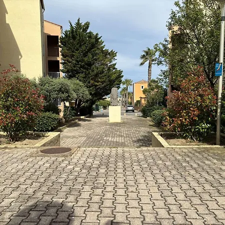 Accueillante, Parking - 4 Pers. - Fr-1-795-79 Villa Fleury (Aude)